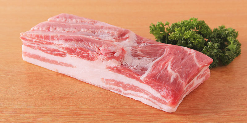 ゴールデンポーク肉を使用